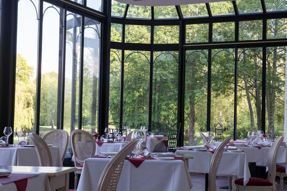 Chateau Golf Des Sept Tours Courcelles-de-Touraine Екстер'єр фото